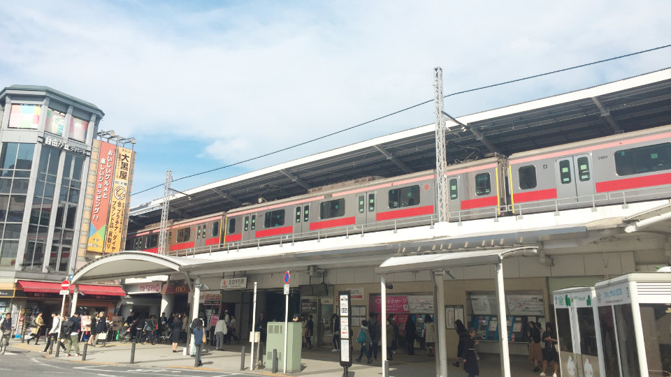 世田谷区東玉川の人気スポット　自由が丘駅